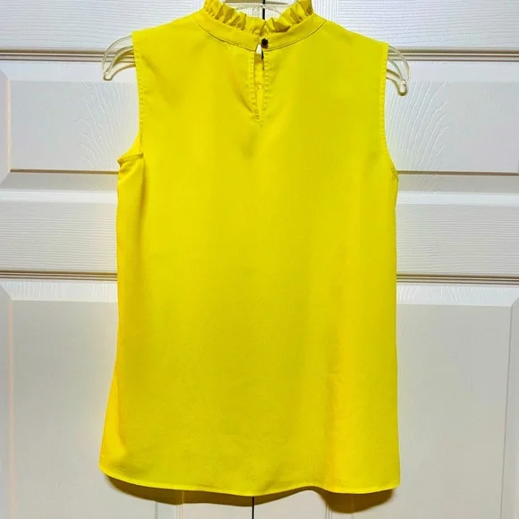CUTE CALVIN KLEIN YELLOW RUFFED NECK TOP YOU ARE GOING TO LOVE. LIKE NEW & CUTE. - Picture 2 of 12